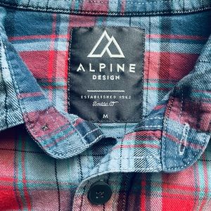 Men’s Medium Alpine Design Button Down